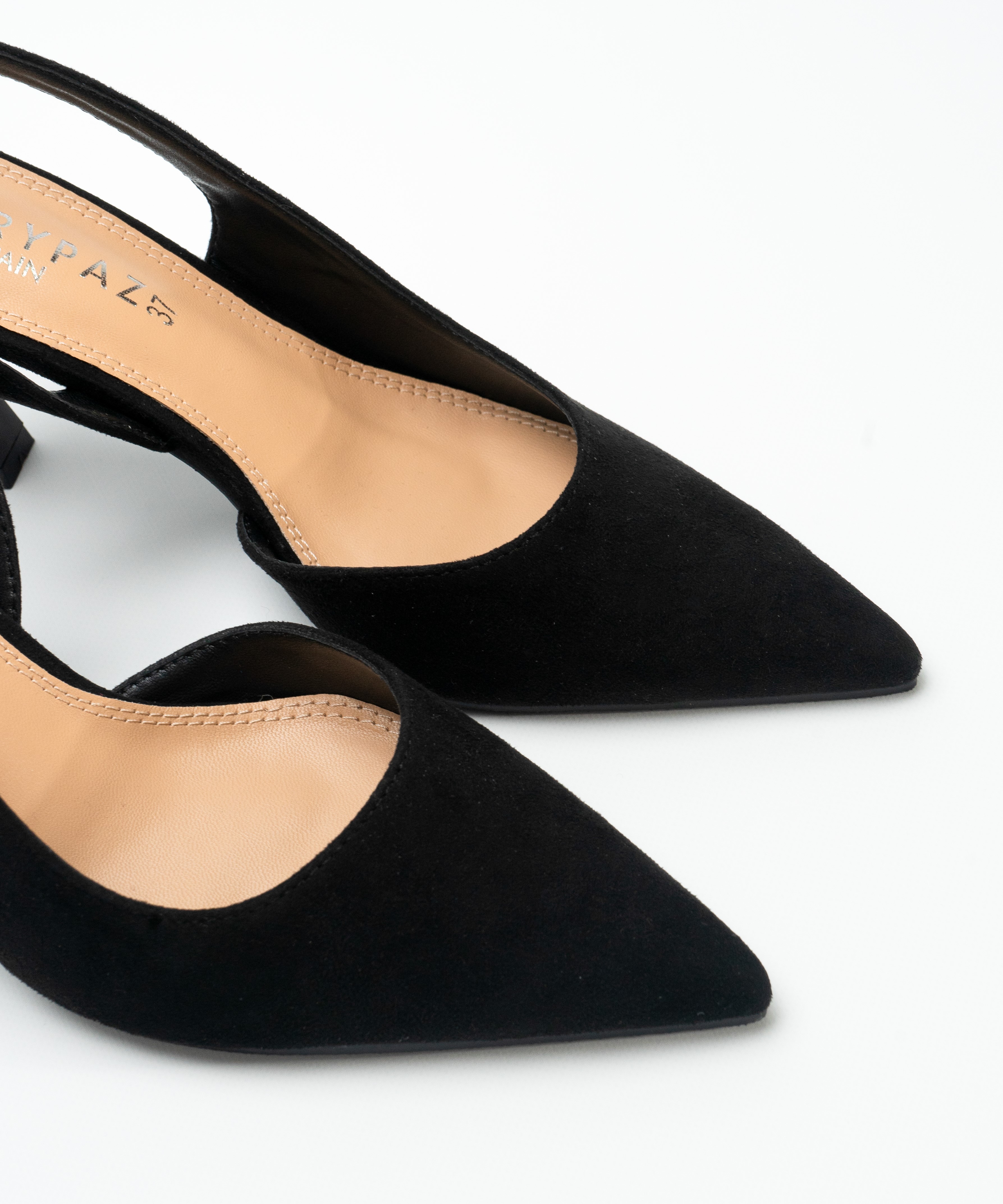 Zapato tac&oacute;n destalonado  image number null